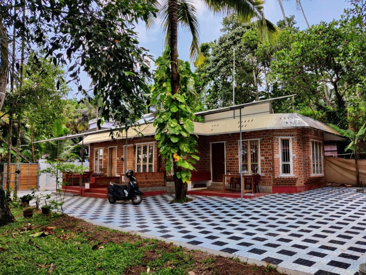 Ashtamudi Villa Коллам Экстерьер фото