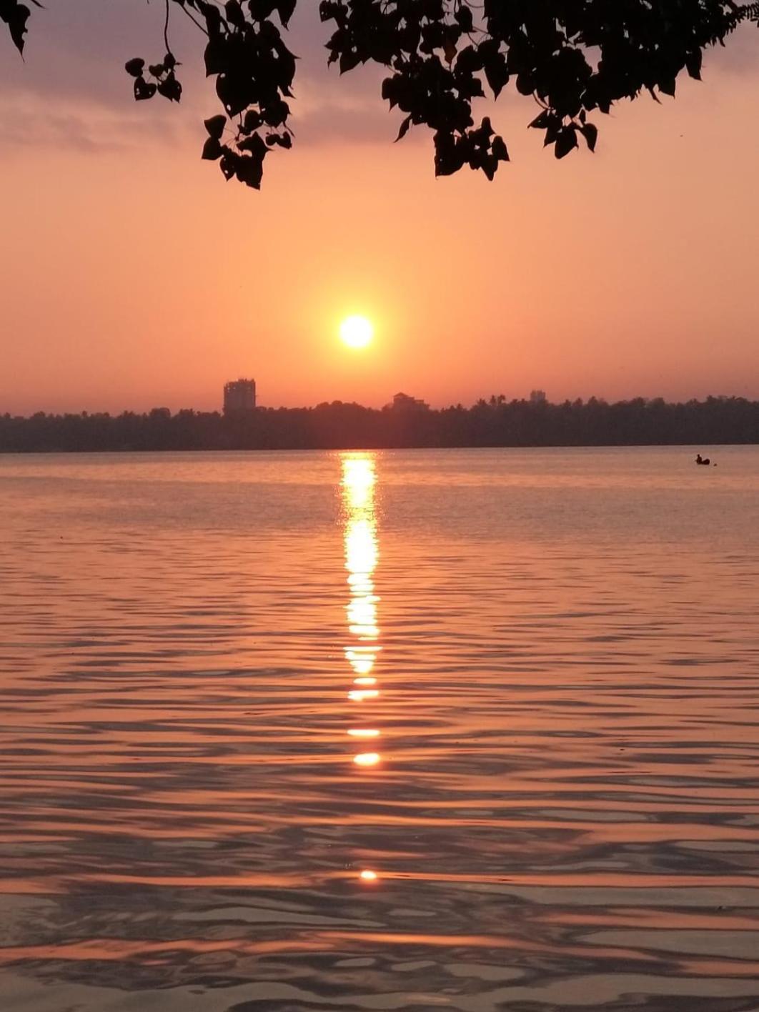 Ashtamudi Villa Коллам Экстерьер фото