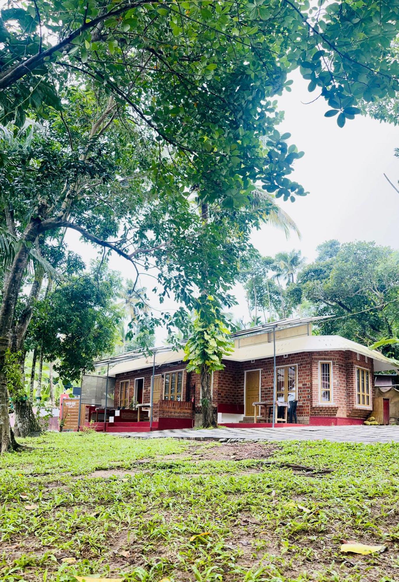 Ashtamudi Villa Коллам Экстерьер фото