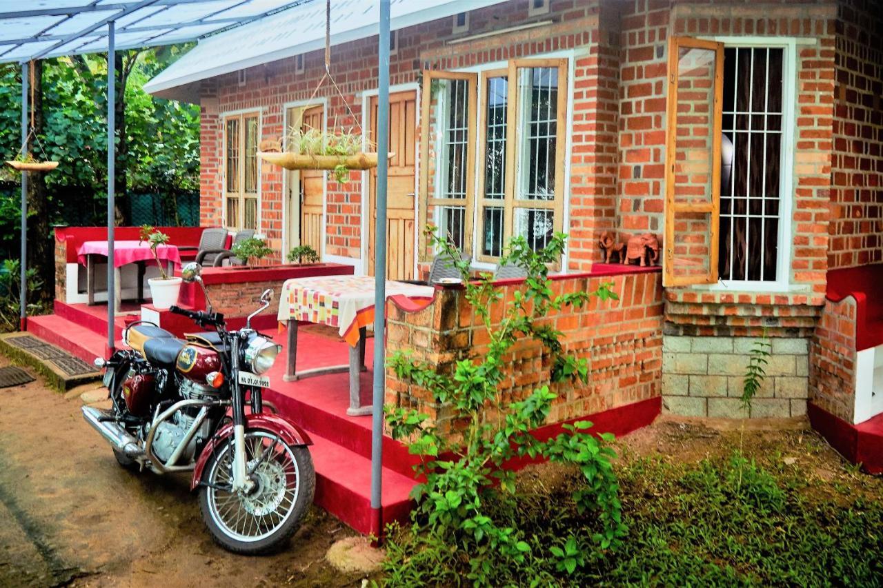 Ashtamudi Villa Коллам Экстерьер фото