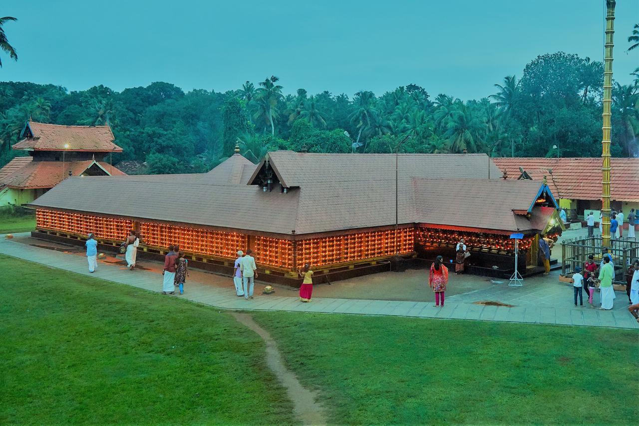 Ashtamudi Villa Коллам Экстерьер фото